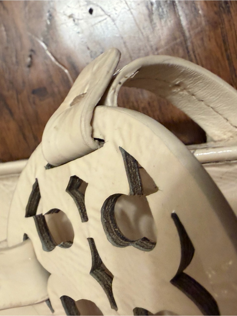 Tory Burch Miller Cloud Lug Sole- Patent Leather Thong Sandals in Light Cream - Picture 5 of 5